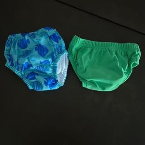 Swim diapers NWOT